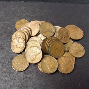 Lot of (44) Count Lincoln Wheat Cents - Circulated Vintage Lincoln Pennnies