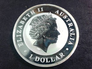 2018 Australia Elizabeth II  .9999 Fine Silver $1 Coin  Kool Design Koala (BU)