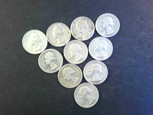 Lot of (10) silver coins Washington Quarters (90% Silver content)
