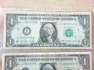 MegaLot of (12 total)  Vintage 1970s Federal Reserve Notes