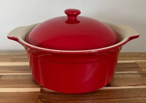 LR - Cuisine Company Covered Casserole Serving Dish