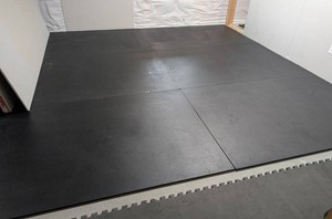 LL - Rubber Exercise Mats 4 X 6 Ft (Lot of 10)