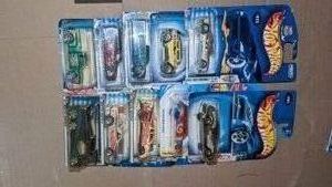 Hot Wheels 10 car lot GM muscle and trucks Silverado Chevelle Nova corvair diecast die cast