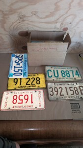 vintage Minnesota and Illinois license plate 1970s 80s modern lot of about 50
