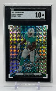 Tyreek Hill SGC 10 Mosaic Prizm 2022 Mosaic Football Card No. 212