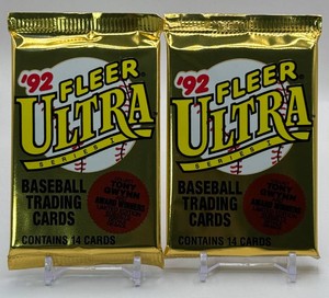 2 Packs of 1992 Fleer Ultra Baseball Cards