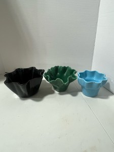 3 Ruffled Edge PlantersBowls Black Francoma, Blue Hull and Green Unmarked