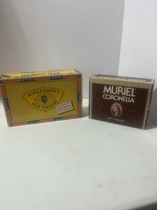 2 Vintage Cigar Boxes King Edward Invincible and Muriel Coronella (2)