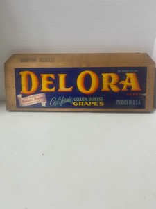 Vintage Del Ora Brand California Grape Crate Panel