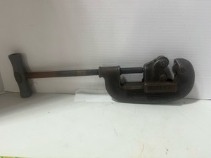 Vintage RIDGID No. 1 & 2 Heavy Duty Pipe Cutter