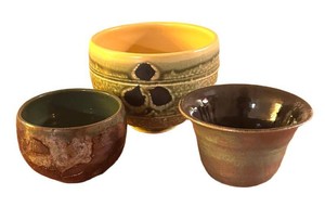 LR - Glazed Decorative Pottery Bowl Trio