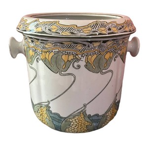 MB - Antique Doulton Burslem Klemscot Chamber Pot  Slop Pail