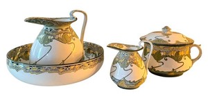 MB - Antique Doulton Burslem Kelmscot Art Nouveau Wash & Toilet Set, c.1900