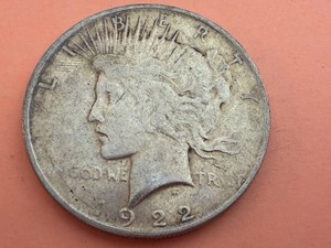 Antique Coin - 1922-D Peace Silver Dollar
