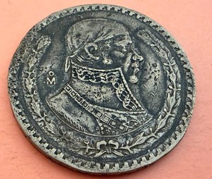 Vintage 1958 Mexican 8 Reales Coin - Eagle & Liberty Cap