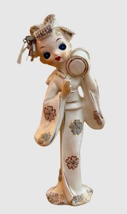 LR - Vintage Geisha Kimono Girl Figurine 8in Hand-Painted Gilt