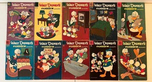 Living room - Vintage Disney Comics - Dell Walt Disneys Comics & Stories (Lot of 10)