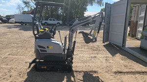 2026 New Me18 Mini Excavator - Model ATS-ME18