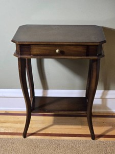 Traditional One Drawer Side Table with Lower Shelf