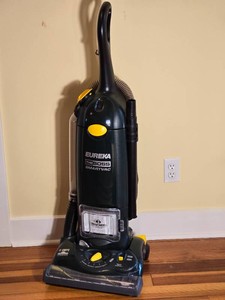 Eureka The Boss SmartVac True HEPA Upright Vacuum
