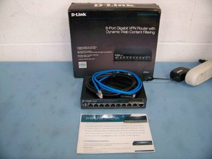 D-Link DSR-250 8-Port Gigabit VPN Router - in Orignal Box