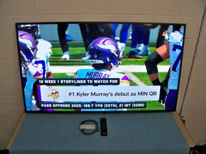 65 Sony XBR-65X750D 4K Ultra HD SMART LED TV  Telvision with Remote Control and HDMI Cable