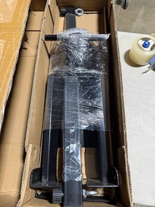 Extreme Max Motorcycle Stand