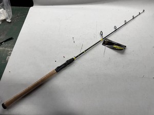 Clam Spinning Rod