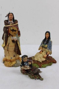 Western-Themed Figurines With Turkey Mixed Lot (Lot of 3)