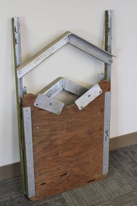 Baker Manufacturing Co. Ladder-Style Tree Stand
