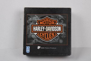 F.X. Schmid Harley-Davidson Motor Cycles 500-Piece Puzzle 81319