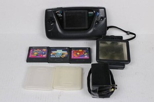 Vintage Sega Game Gear System With 3 Games, AC Adapter (not tested)