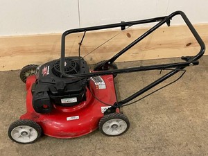 Yard Machines 20-Inch Push Mower - Briggs & Stratton 300E 125cc