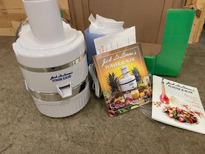 Jack LaLannes Power Juicer With Juicing Books New
