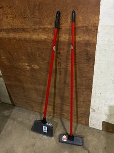Libman Kitchen Broom and Floor Scrubber