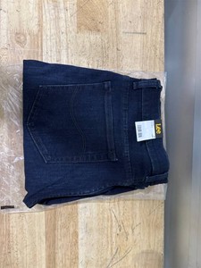 Lee Relaxed fit straight leg jeans Niagara 14 long