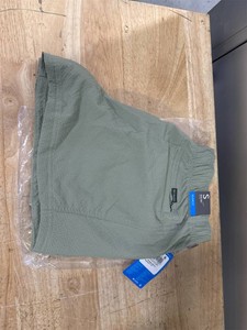 Columbia Womens Sucker for Summer Shorts Size small MSRP $60