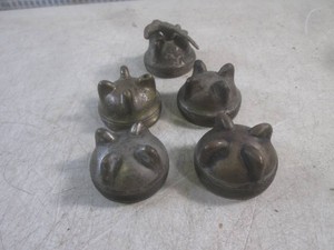 (EC1) 5 Vintage Ford Grease Caps