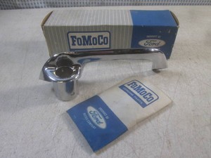 (CSB) Vintage Ford NOS Door Handle