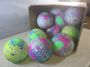 (EW6) 18 Mulri Color Rubber Play Balls - Need More Air Added