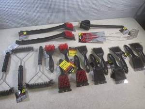 (EC1) Assorted New Grill Tools