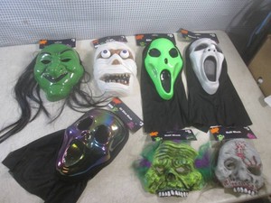 (EW6) Assorted Halloween Masks