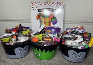 Lot of Bulk Halloween Party Decorations, Pumpkin Carving Supplies & Decorations, Accessories & Much More