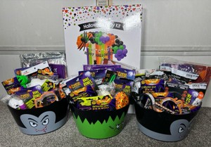 Lot of Bulk Halloween Party Decorations, Pumpkin Carving Supplies & Decorations, Accessories & Much More