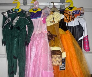 Lot of 5 Kids Halloween Costume (Size 46 & 56) 1-Spider Gwen, 1-Pokmon, 1-Witch Dress, 1-Princess, 1-Dragon