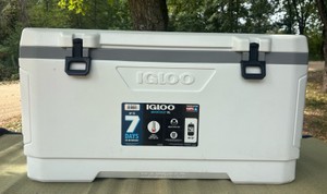 Igloo 150-Quart XL Maxcold Cooler