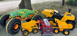Lot of Toy Trucks Caterpillar Trucks, Fire Truck, Hot Wheels Monster Truck