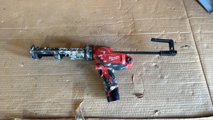 Milwaukee Cordless Caulking Gun - Tested, Works, Battery Not Included