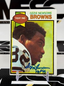 Ozzie Newsome Auto RC w HOF 05 Inscription 1979 Topps #308 Vintage Rookie Football Card