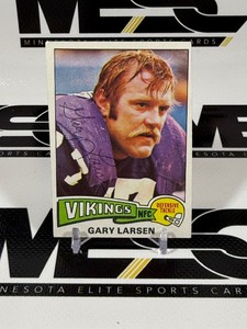 Gary Larsen Auto 1975 Topps #26 Vintage Minnesota Vikings Football Card